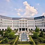 Nemacolin